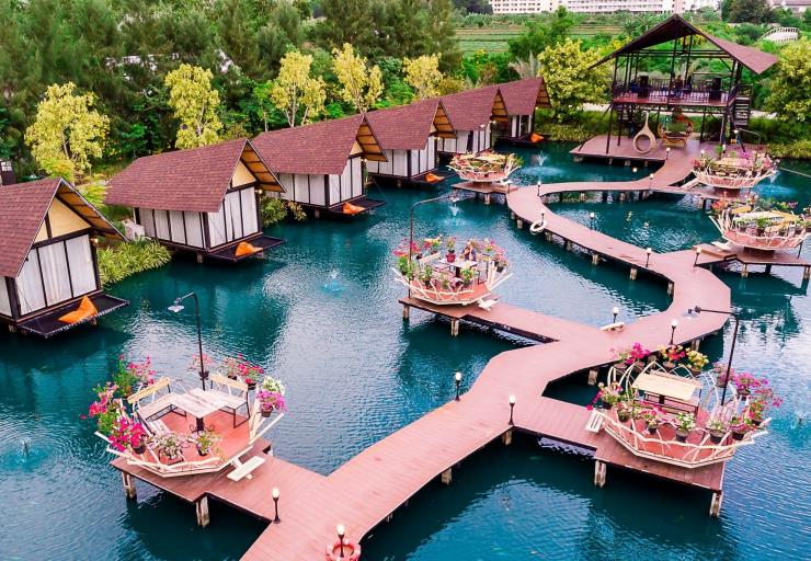 歡樂曼芭５天～歐式水上、鐵支路奇觀、翡翠灣、暹羅天地